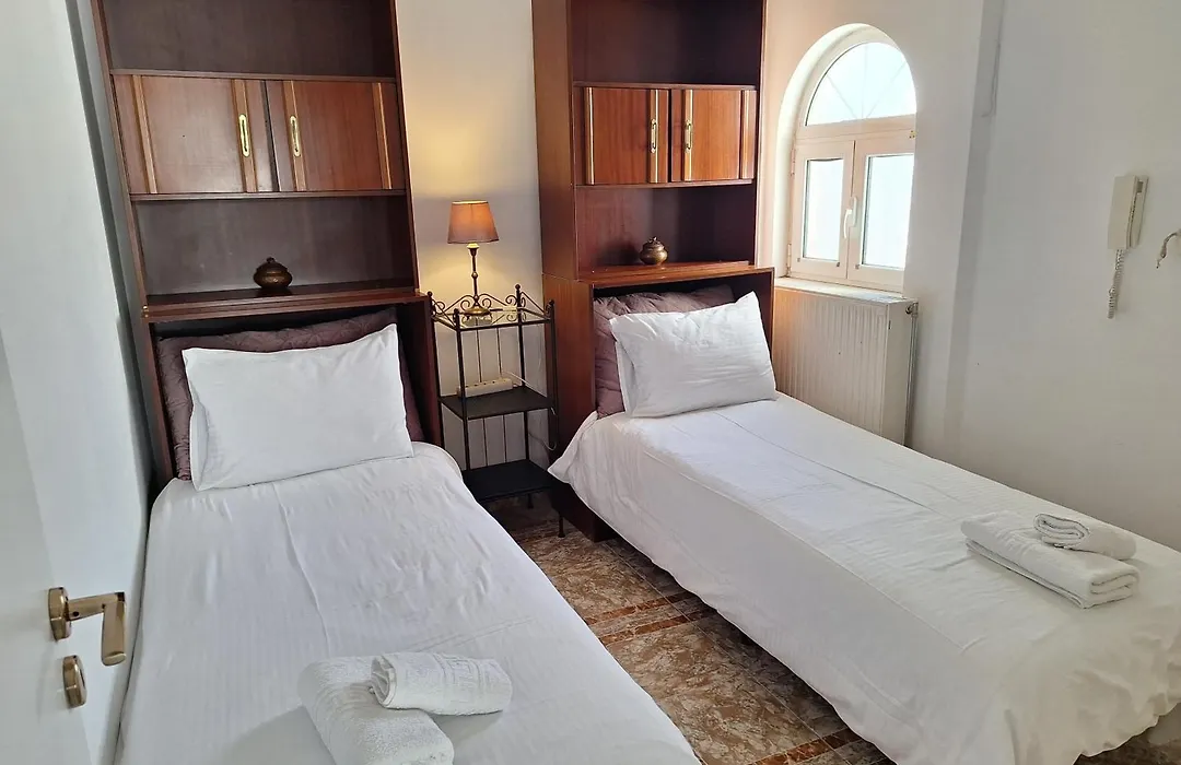 Harma Cozy Apartment-1